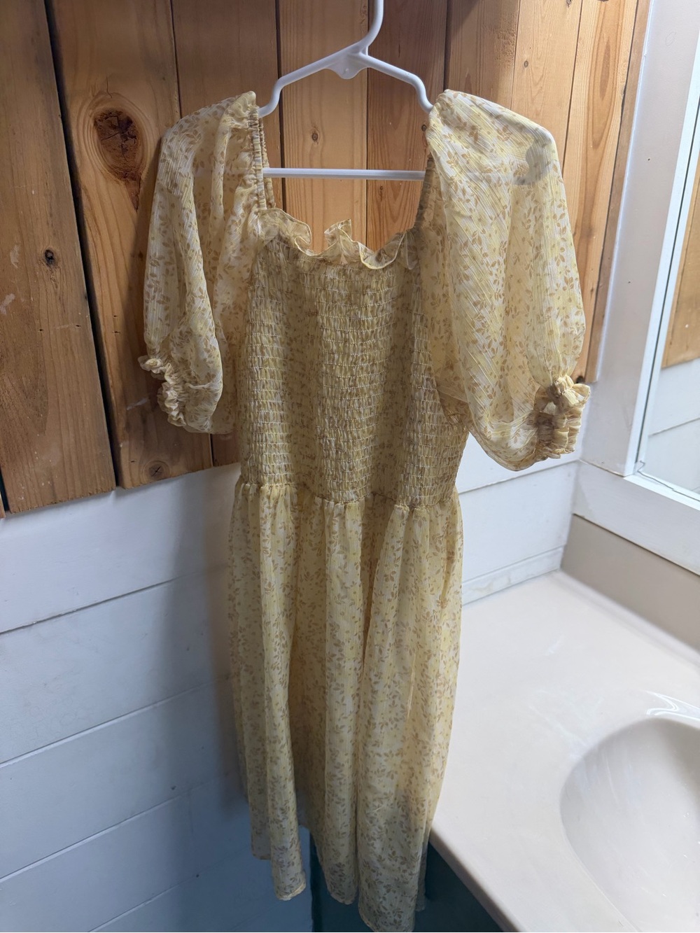 Girls' Yellow Floral Puff-Sleeve Smocked Dress